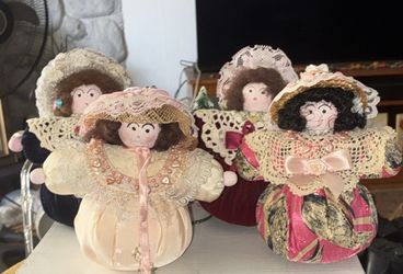 Vintage Fabric Doll Collection Set of 4
