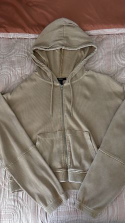 Forever 21 Cropped Sweater