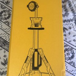 DeWalt TRIPOD LIGHT 