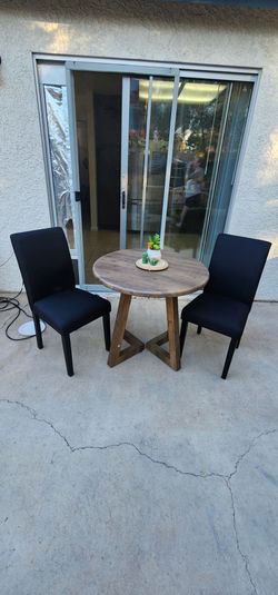 (NEW in box) 3-piece dining set