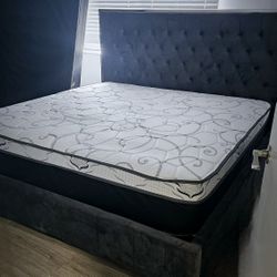 NEW KING-SIZE PILLOW TOP MATTRESS & BOX SPRING 