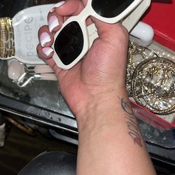 Prada PR 17WS (often listed as model SPR 17W