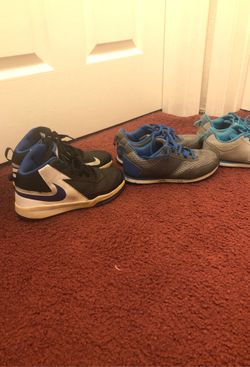 Kids shoes size 2