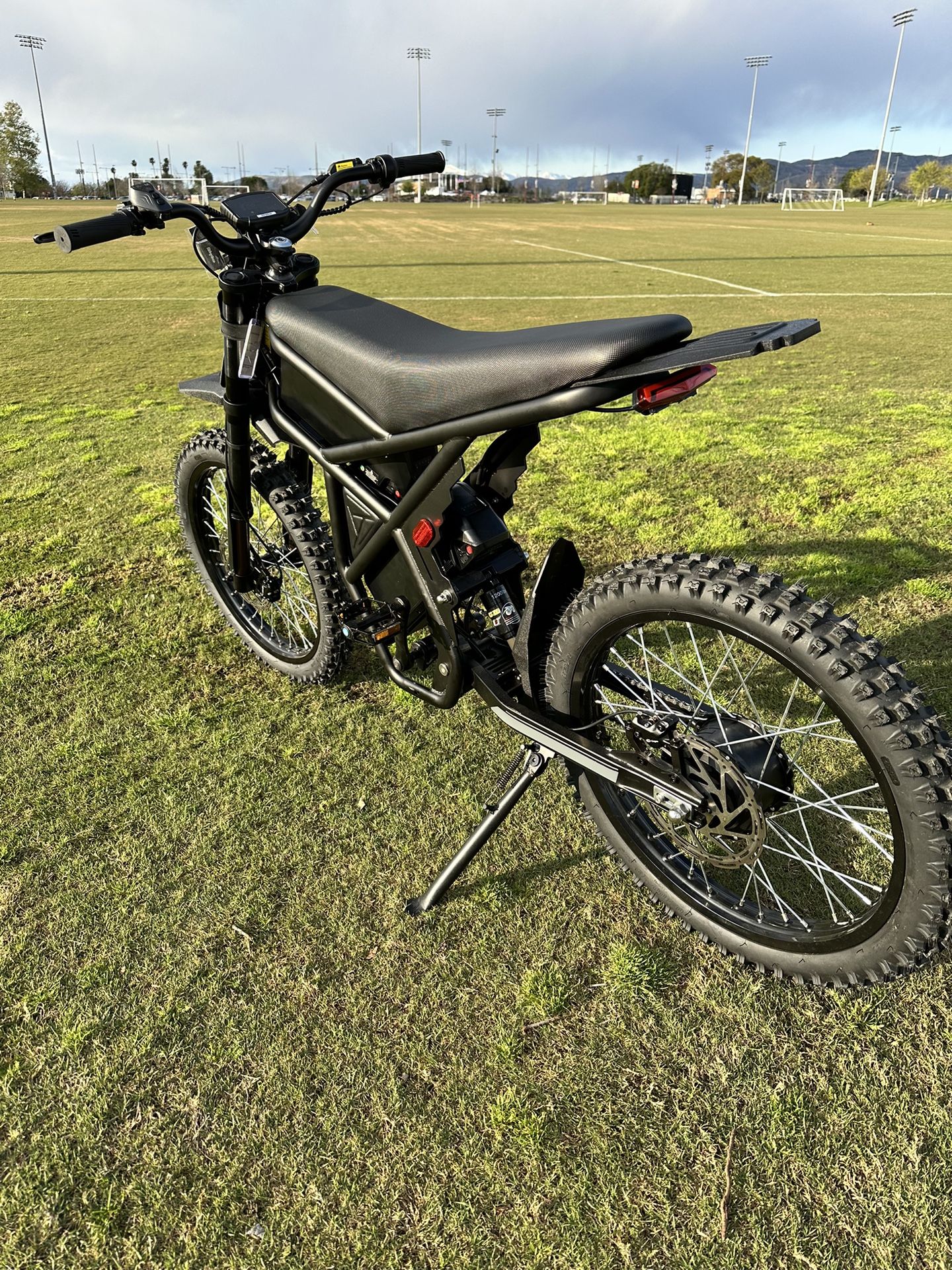 New! GT73, Riding Times, Electric Dirt-bike, 37MPH, Dual Battery, 40+ Miles Distance, Full Suspension, Free Delivery 🚚!