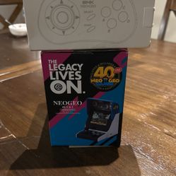 Neo Geo Mini International with Mini Pad Controller 