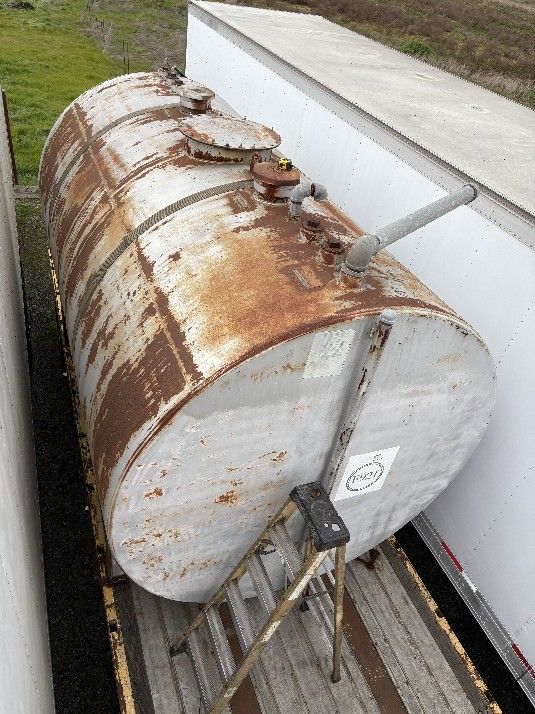 Used Fuel Tank (CLEANED)5000 Gallon