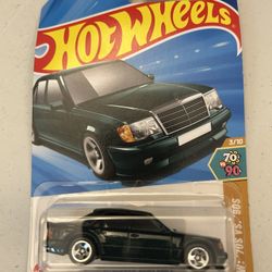 Hot Wheels Mercedes Benz 500 E