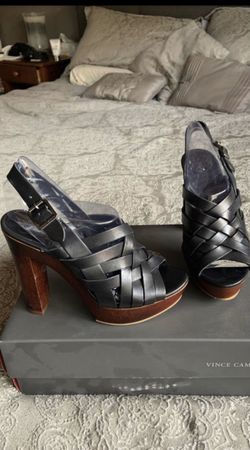 Vince Camuto heels 7.5