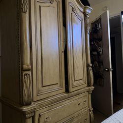 Wardrobe/Armoire Dresser Closet