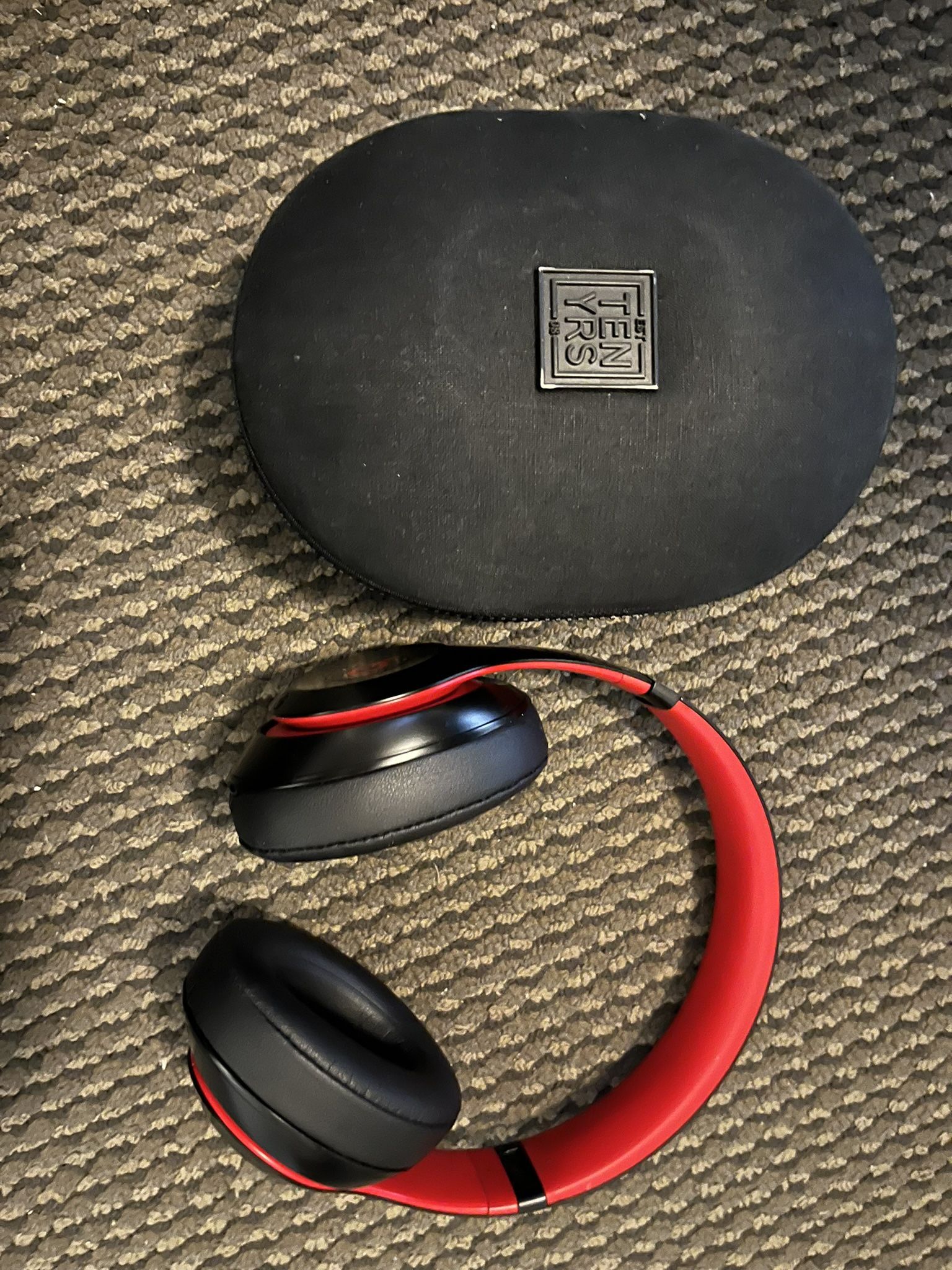 Beats Studio 3 10 yr Anniversary Edition