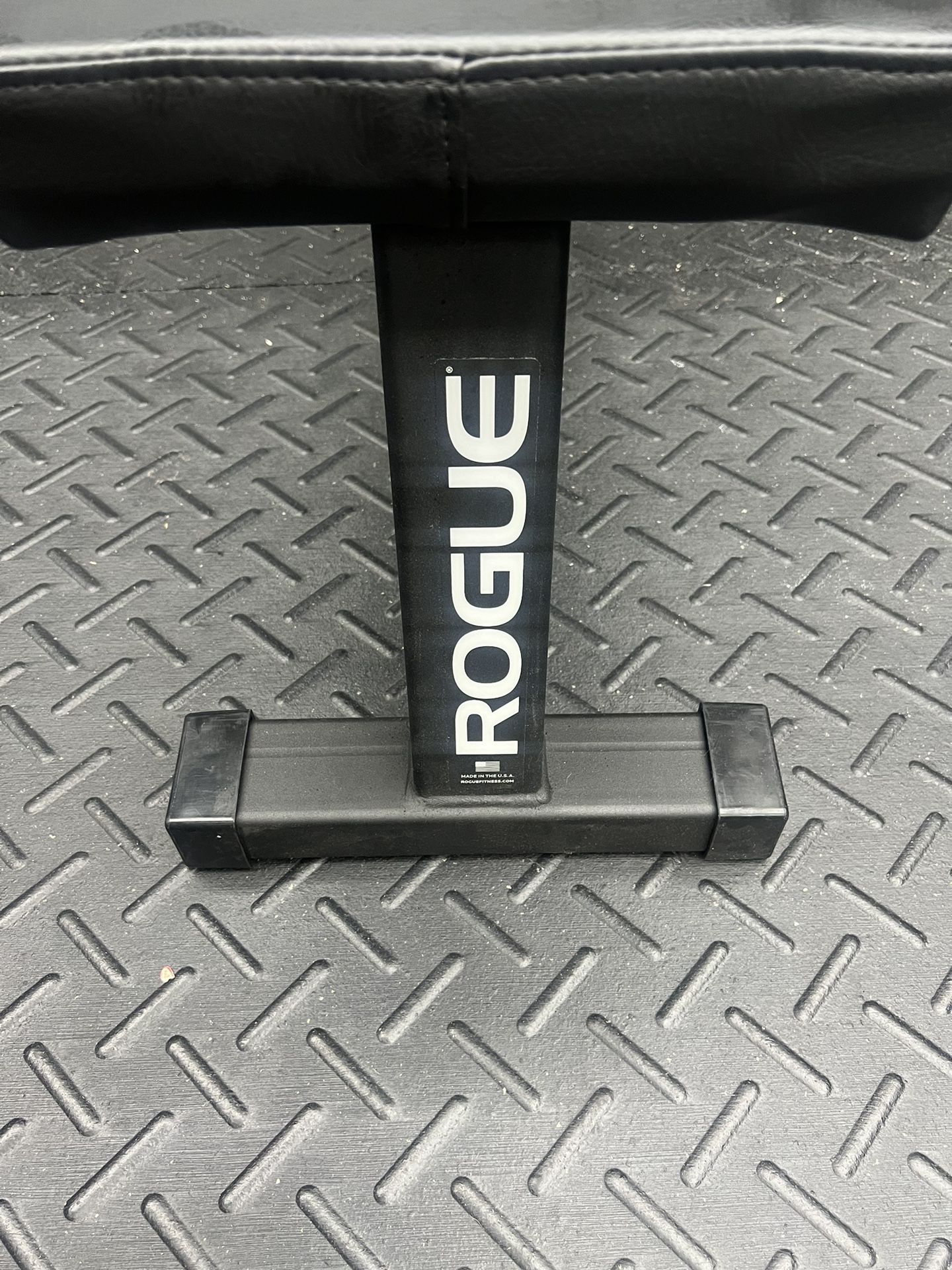 Rogue Bench 