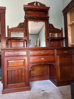 Stunning Antique Victorian Carved Mirror Back Sideboard