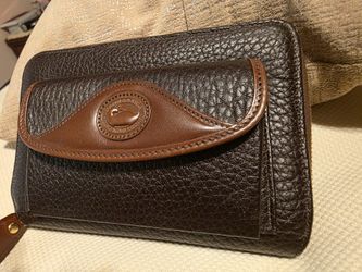 Dooney And Bourke Brown Leather Zip Around Check Book Wallet 7" X 5" X 1