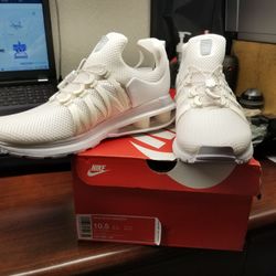 Nike Shox Gravity