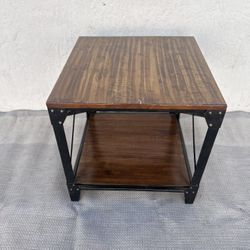 End table 24” x 24”h