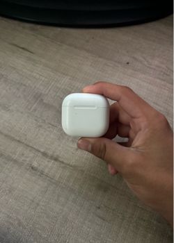 AirPods 4s