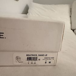 Vince Camuto Beatrice, Sand LE Size 8