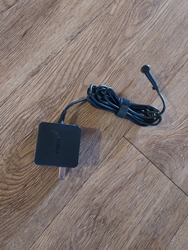 Asus 33 Watt Ac Adapter Charger