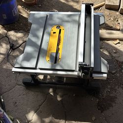 Dewalt table saw