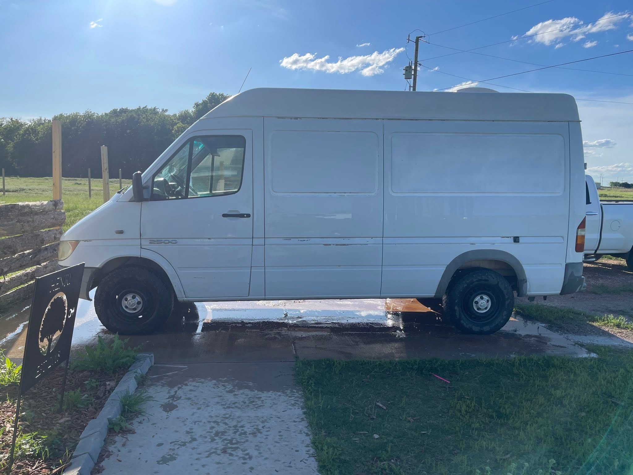 2004 Dodge Sprinter 2500