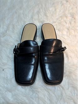 Ann Taylor Leather Mules Flats Slides Black 7.5
