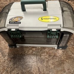 Fishing Tackle box By Plano # 732 