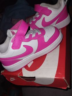 Girls shoes
