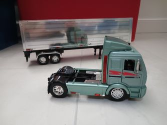 Mercedes Benz Truck And Trailer 1:18 Diecast