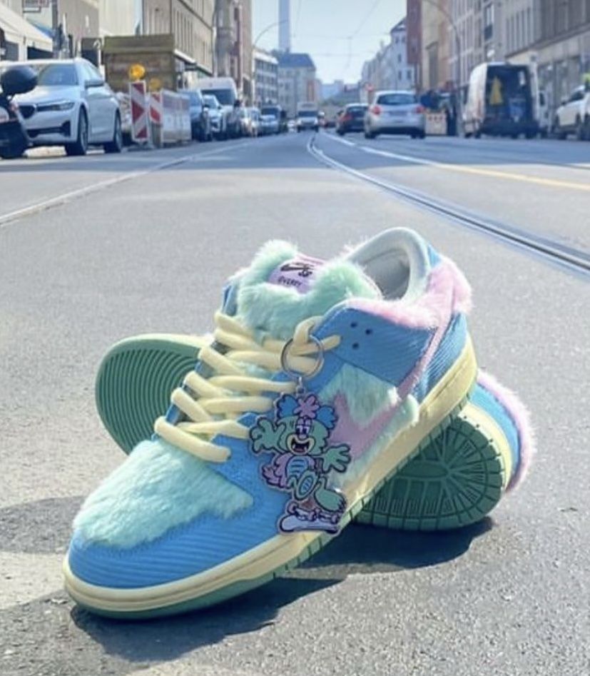 Nike Dunk Verdy Size 8.5,