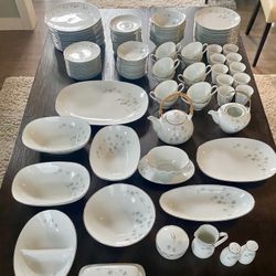 China Set - Noritake “Midori” Pattern