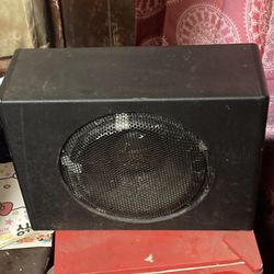 12 inch sub Lanzar Max 