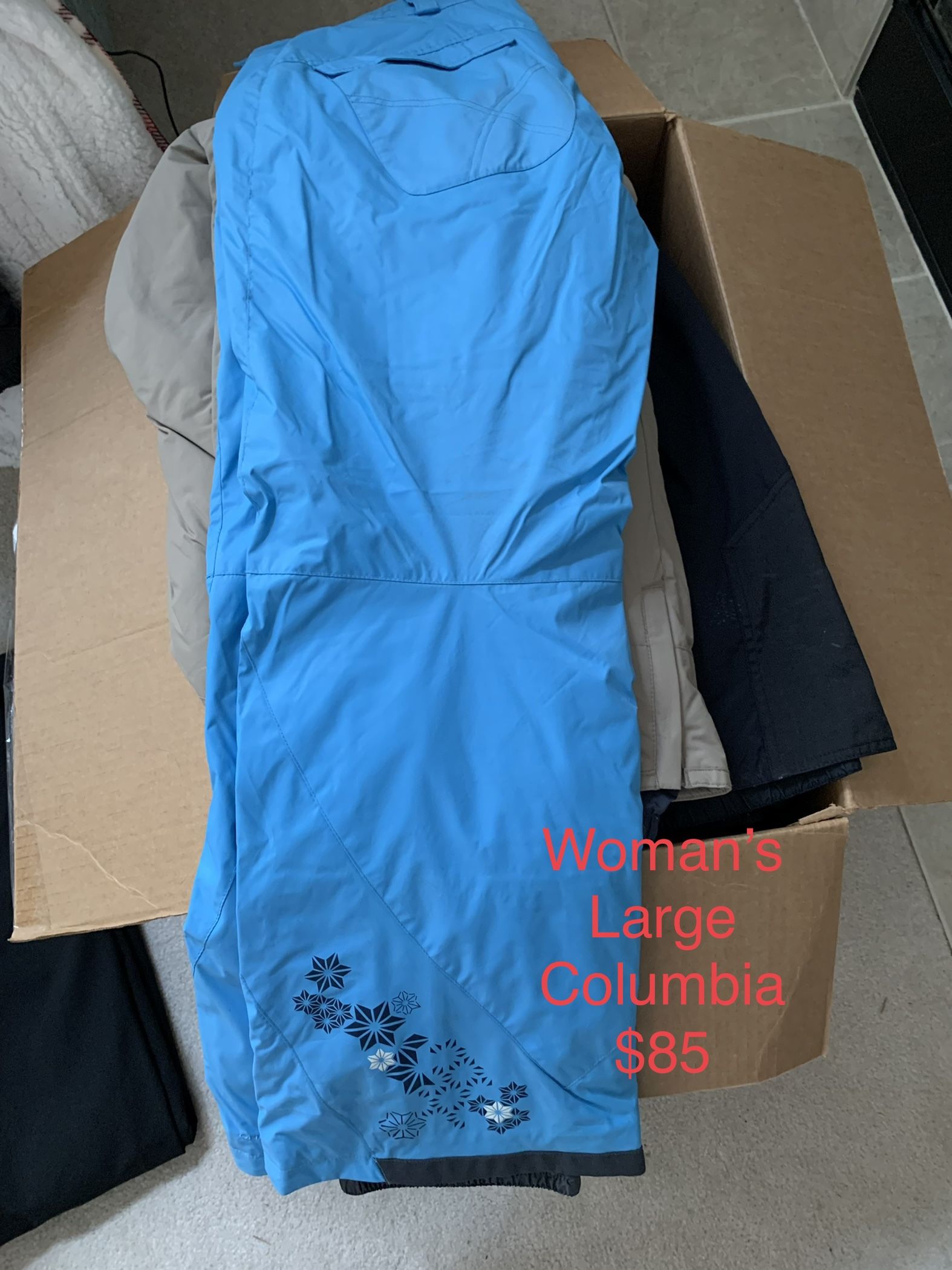 Women’s Snow Pants, Large