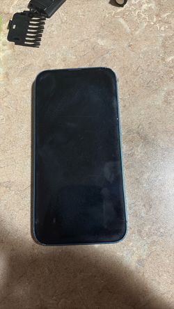 Apple iPhone 13 blue