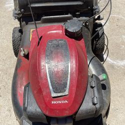 Honda Grass cutter