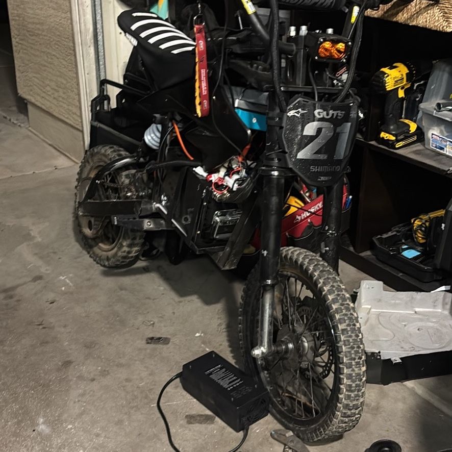 Modded Razor Handebars 72v Fully Modded Razor for Sale in Gilbert, AZ - OfferUp
