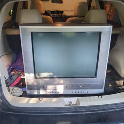 Toshiba 24 Inch TV With Built In DVD And VHS Player