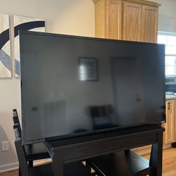 Vizio 43" LED Smart TV D43-E2