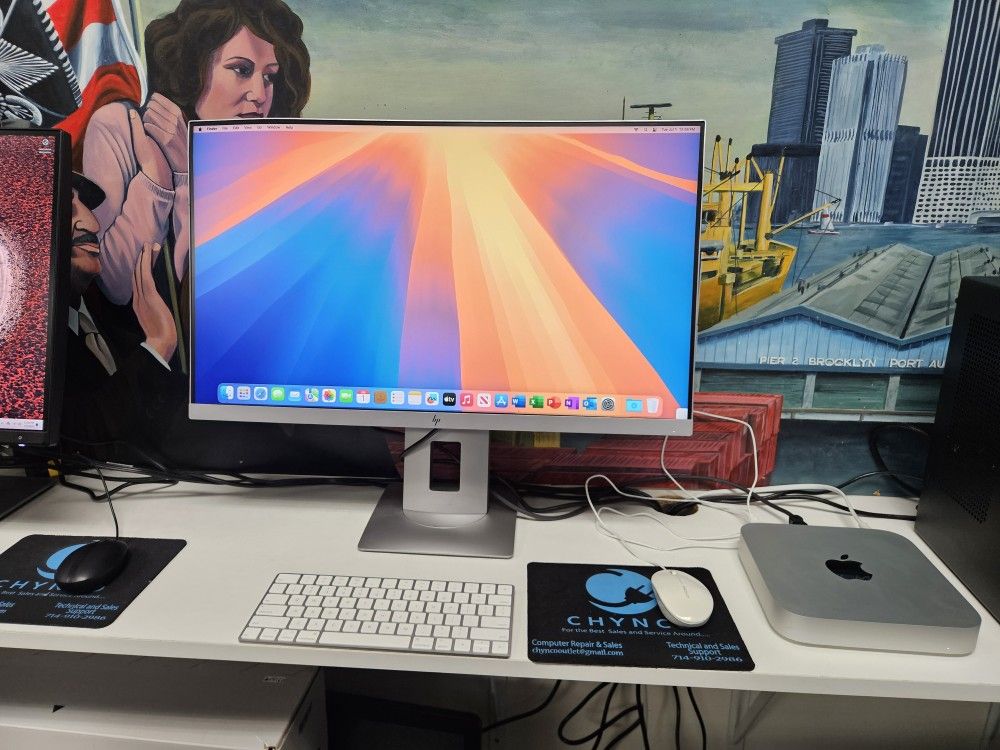2020 Apple Mac Mini M1 Computer Bundle With 27" Monitor
