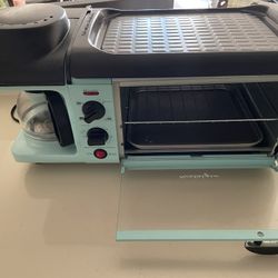 Toaster oven & Coffee maker 