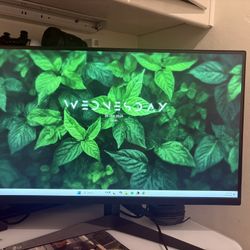 Monitor, Keyboard, Mouse, And headset 