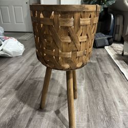 Plant Stand 