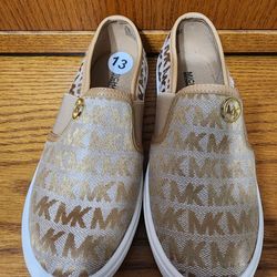 Michael Kors kids slipon shoes