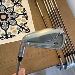 Bettinardi CB24 Left Handed Iron Set (4-PW) Steelfiber Stiff Flex
