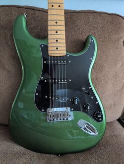 Like-New 2025 Fender Player II Modified Stratocaster w/ Gig Bag