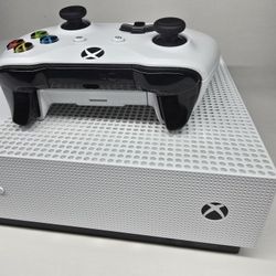 ✨1TB Clean Xbox One S