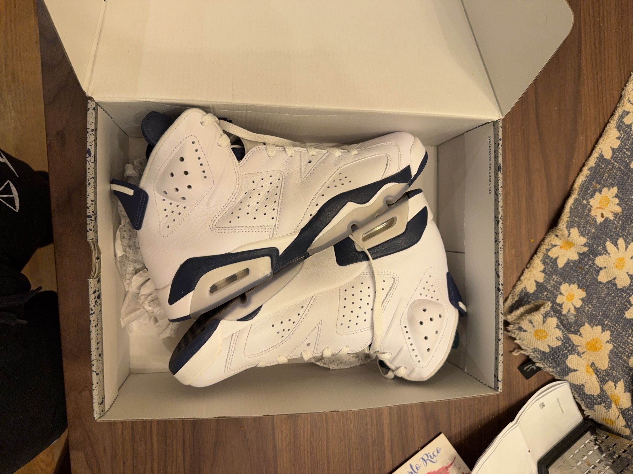 Air Jordan 6 Retro 'Midnight Navy' 2022