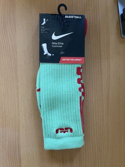 Nike LeBron Elite socks (BRAND NEW)