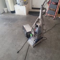 Carpet Cleaner And Microwave