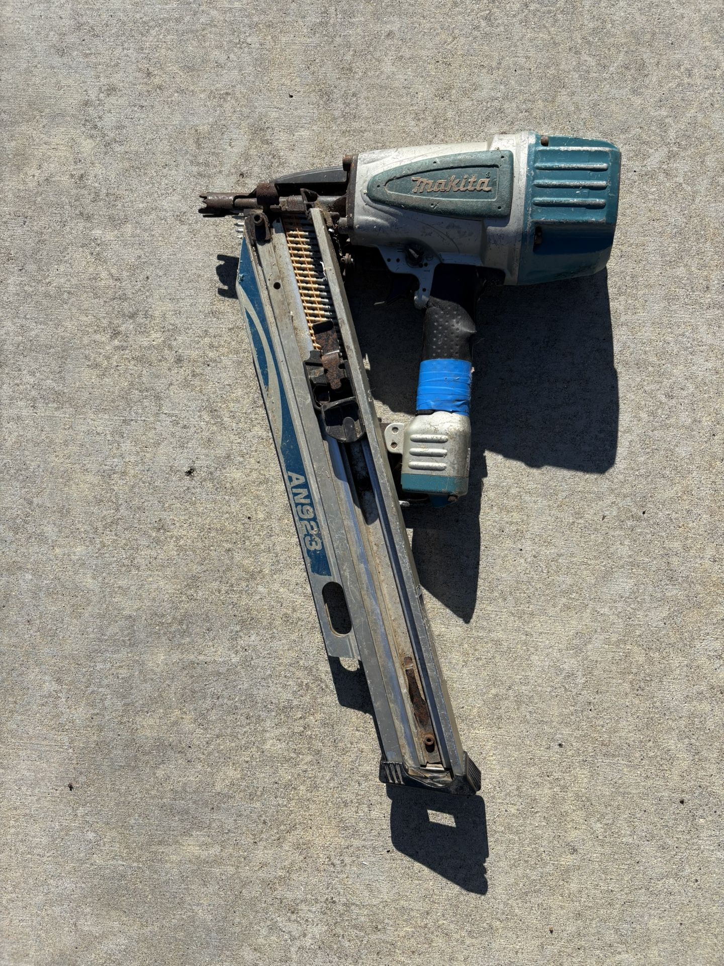 Makita Nail Gun