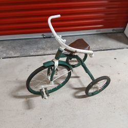 Antique TOLEDO tricycle Bike